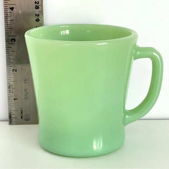 Vintage Jadeite Coffee Mug Anchor Hocking Fire King D Handle MCM - Picture 8 of 9